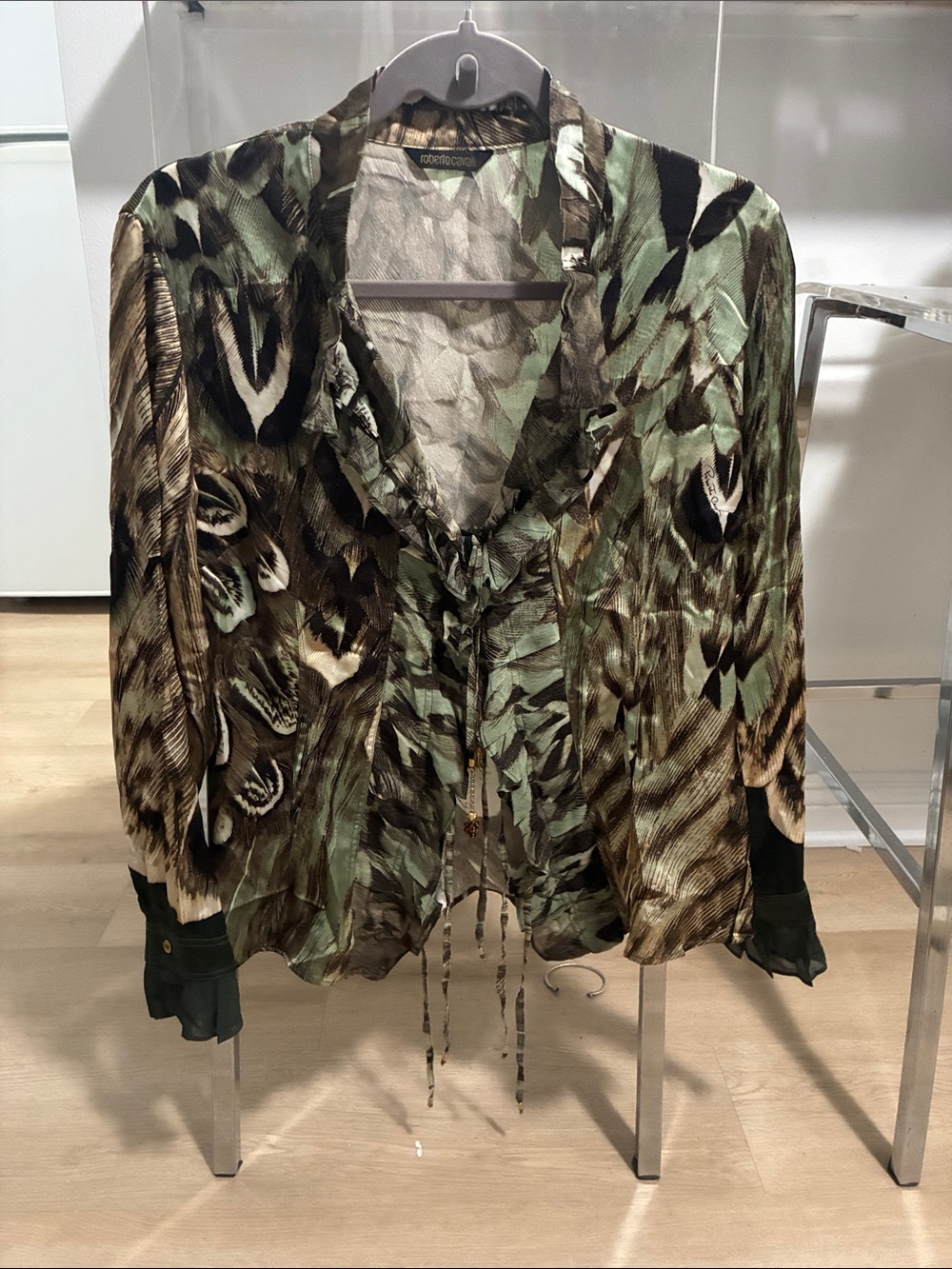 Roberto Cavalli Vintage 2005 feather print silk blouse size IT 44 / 8